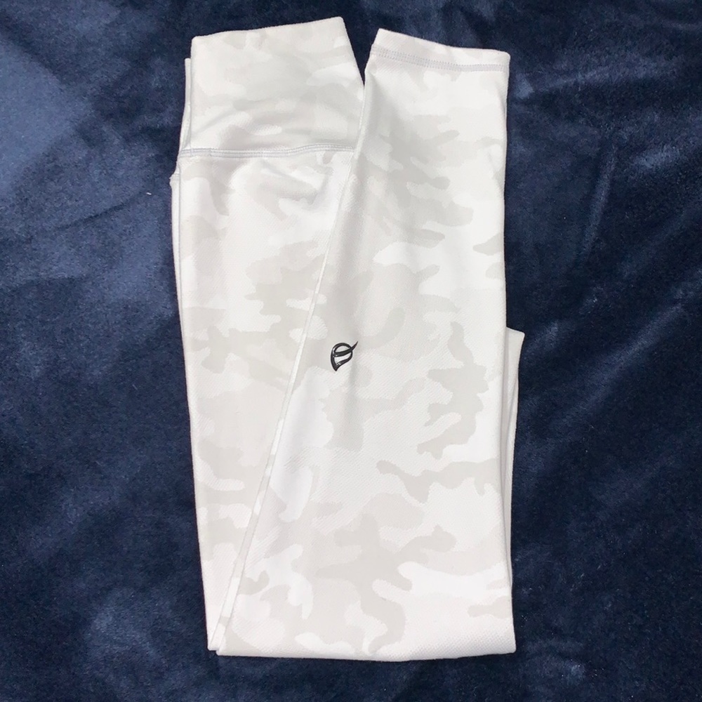 P’TULA Mystique Leggings- white camo